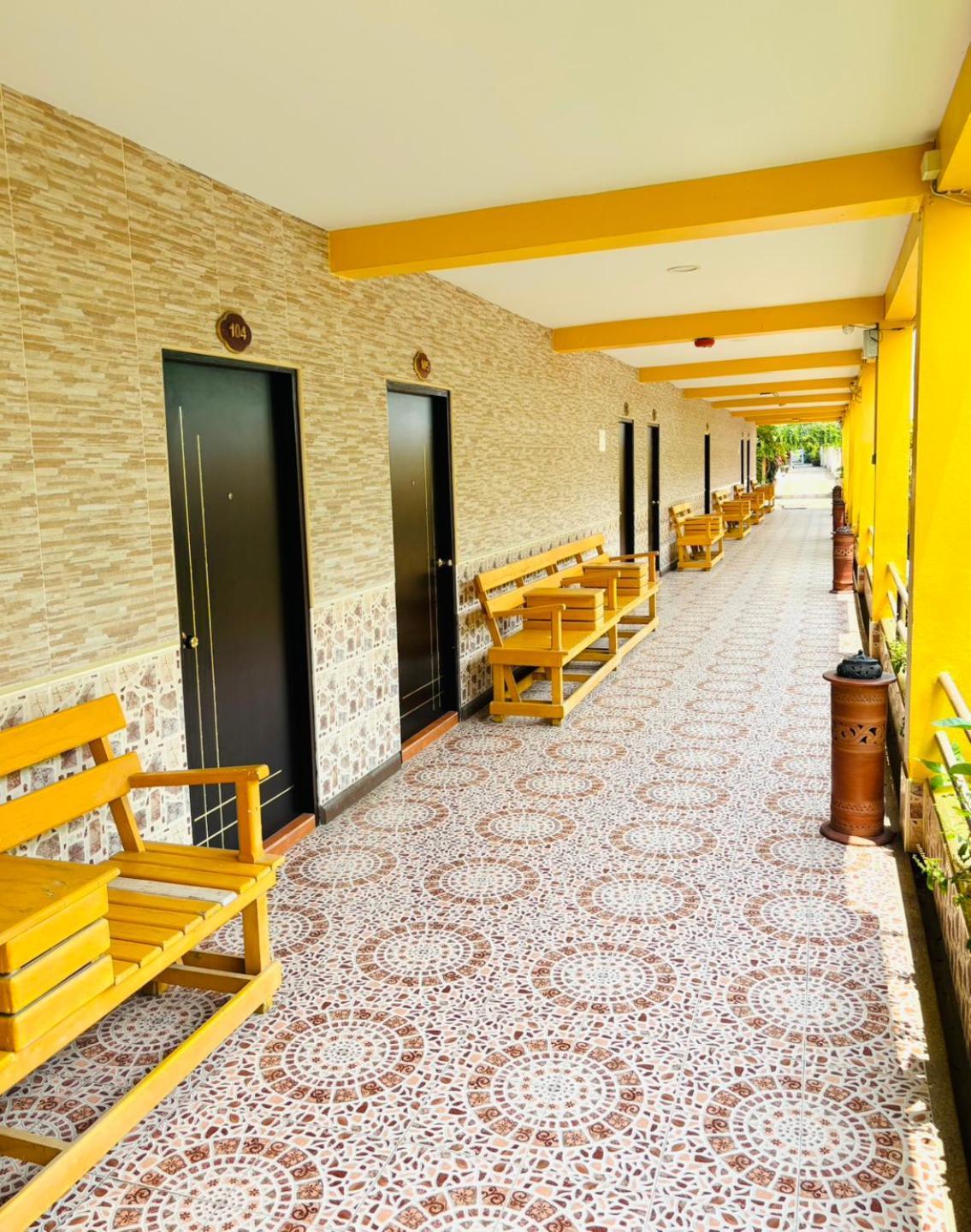 โรงแรมบ้านจันทร์ฉาย หัวหิน ภายนอก รูปภาพ